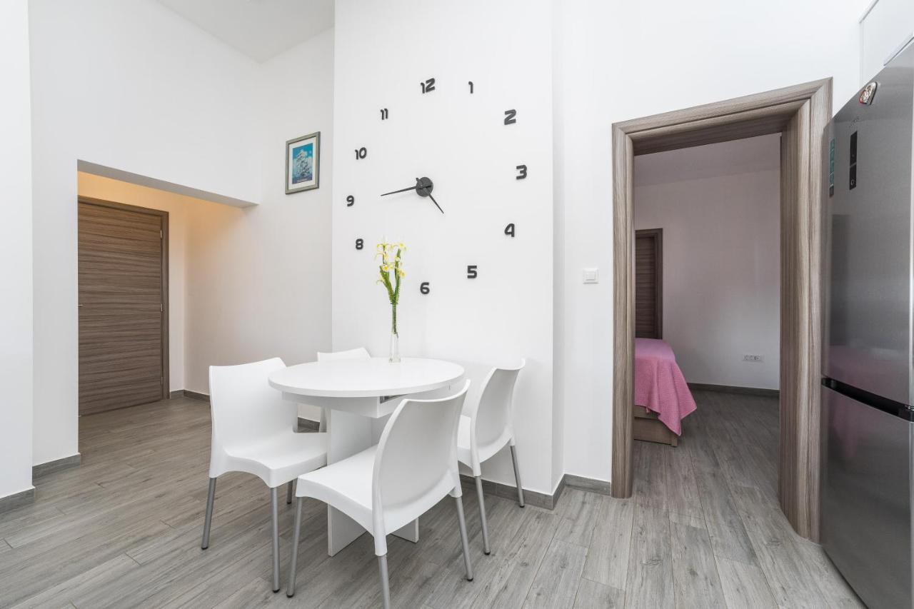 זאדאר Apartments Maza מראה חיצוני תמונה