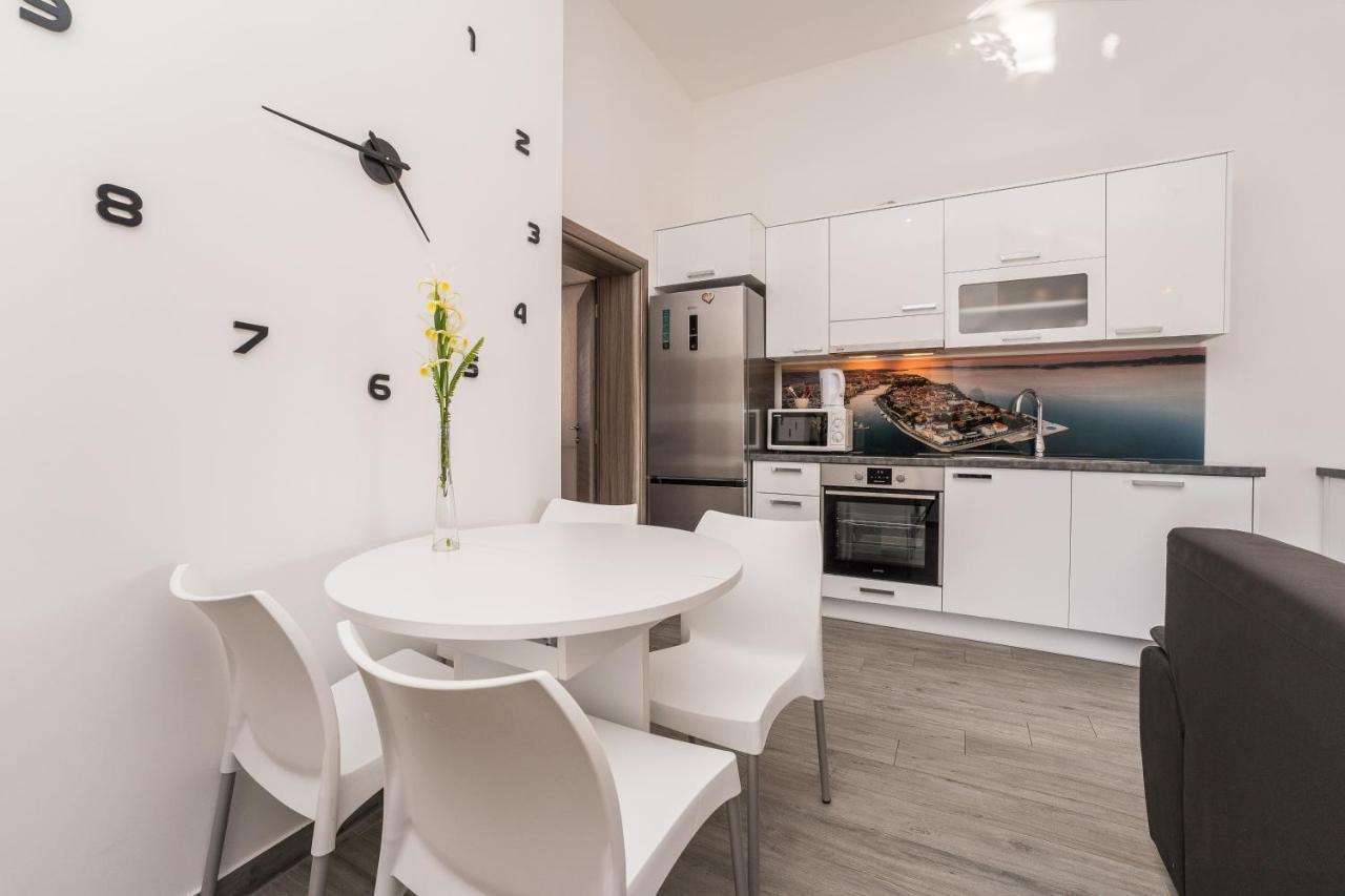 זאדאר Apartments Maza מראה חיצוני תמונה