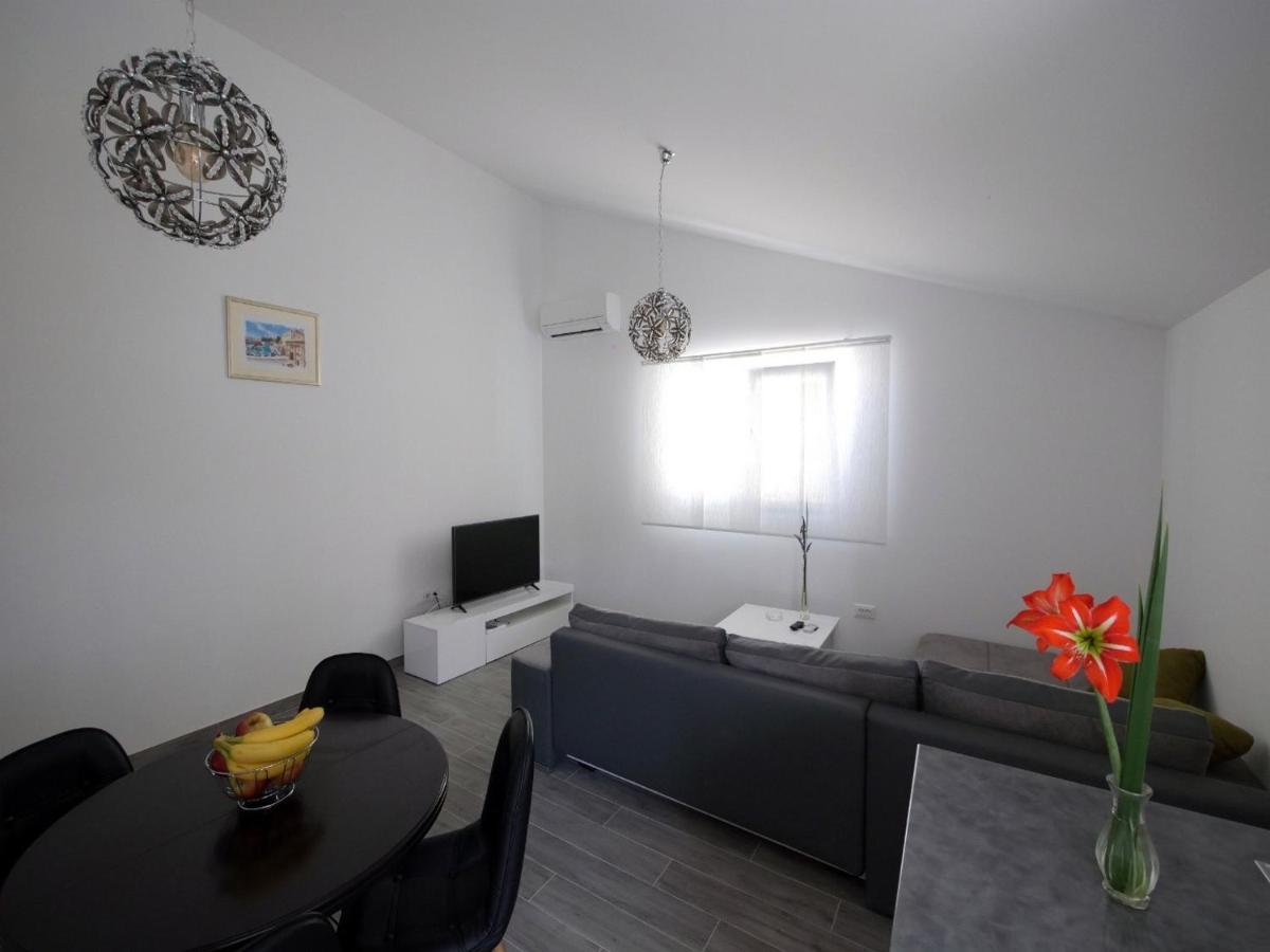 זאדאר Apartments Maza מראה חיצוני תמונה